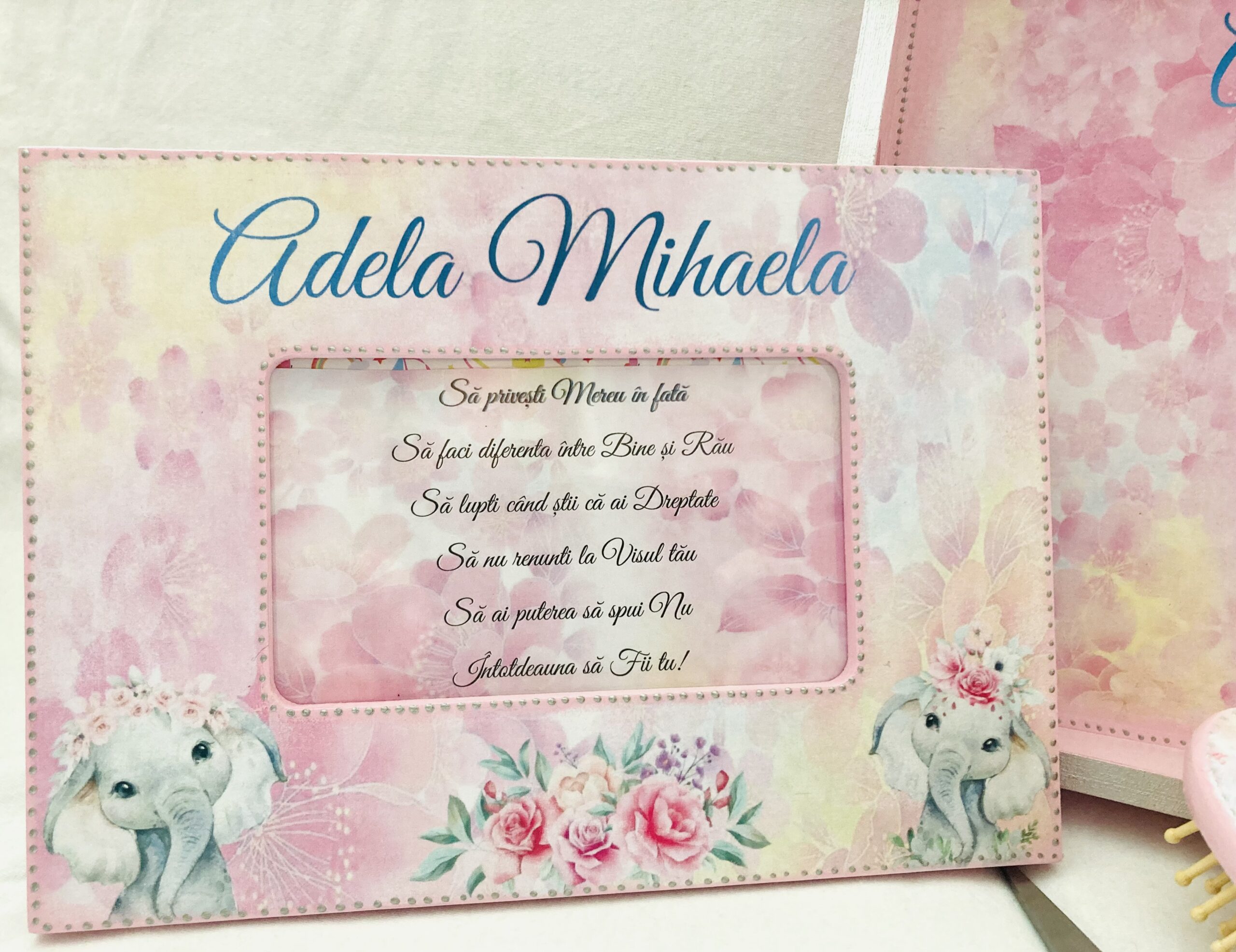 Set Prima Aniversare si Cufar ”Flori si elefant” - Image 4
