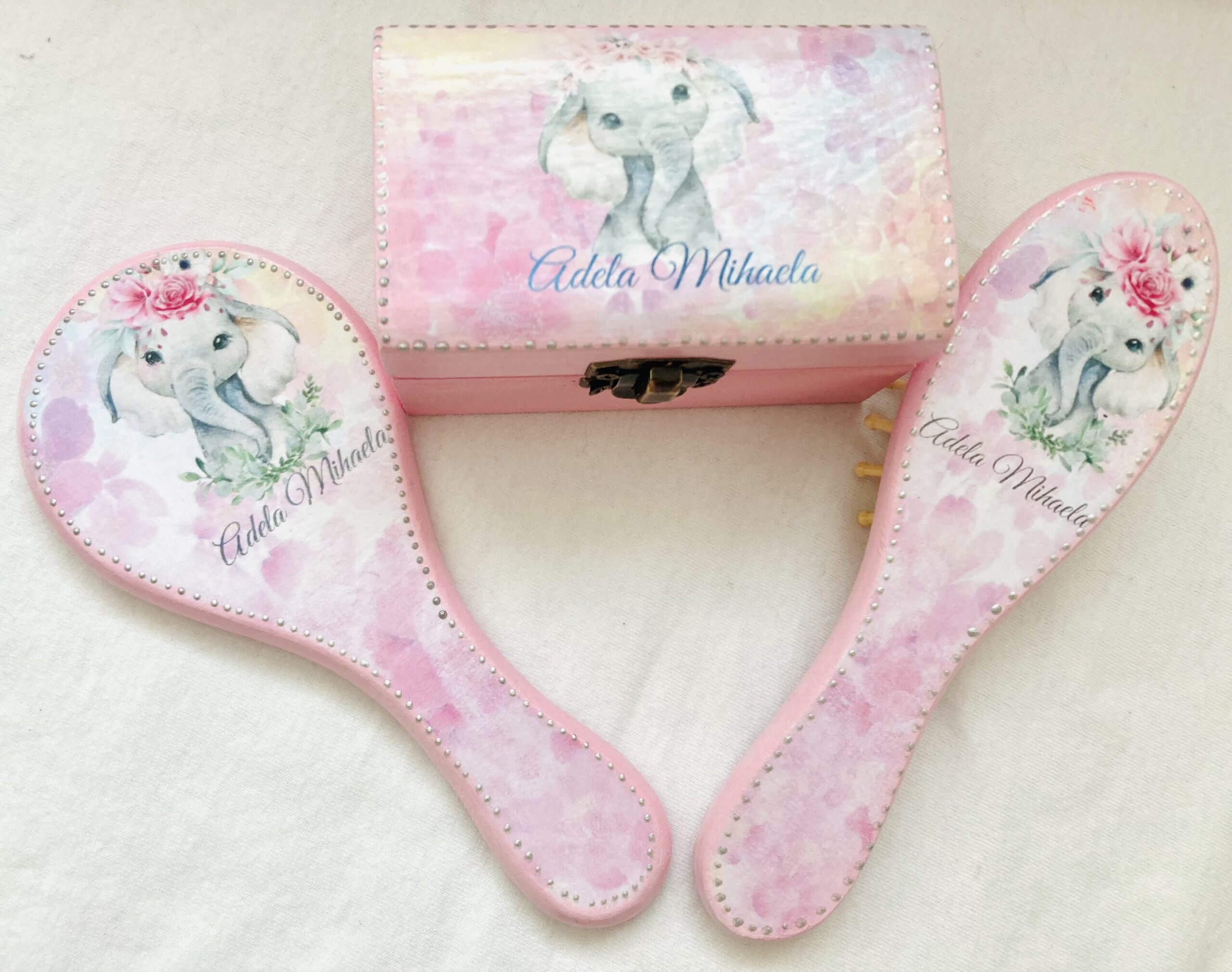 Set Prima Aniversare si Cufar ”Flori si elefant” - Image 5