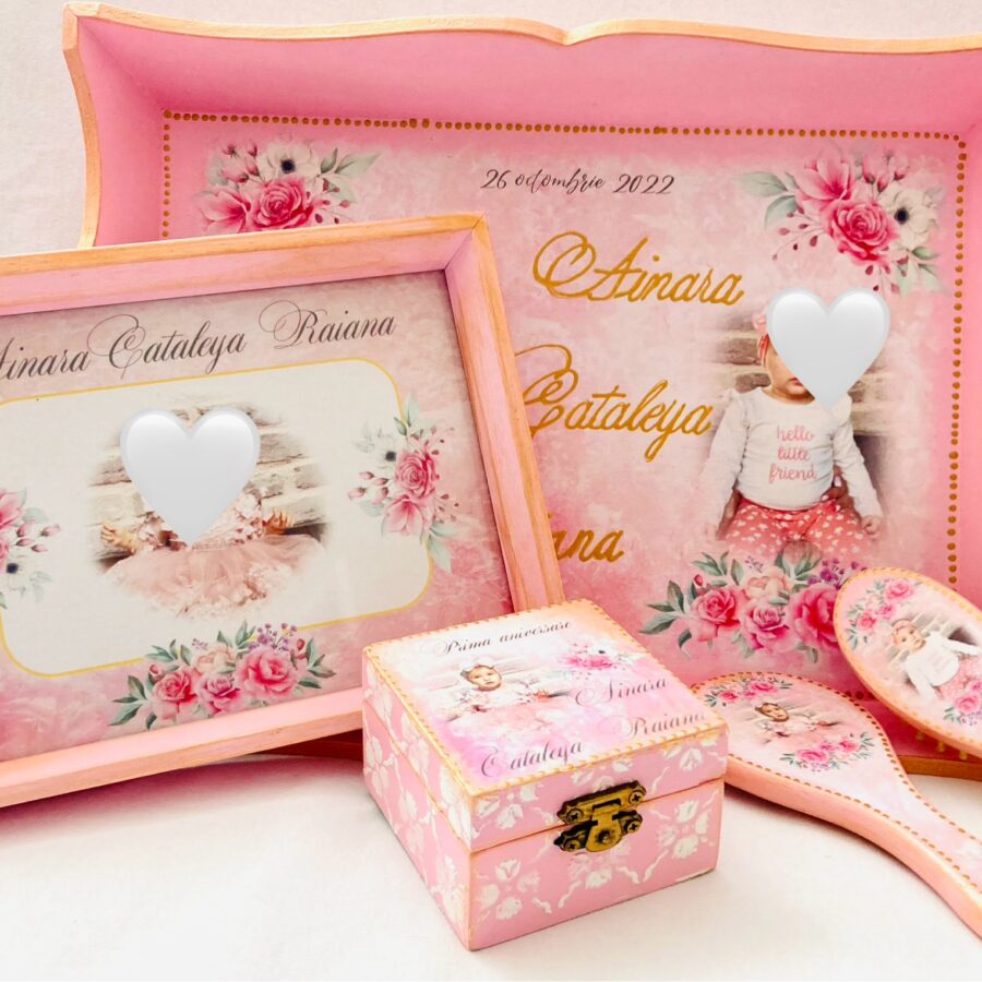 Set Prima Aniversare ”Flori si dantela”